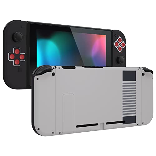 eXtremeRate Carcasa para Nintendo Switch Funda Protector para Nintendo Switch Consola Joycons Control Accesorios Shell Placa de reemplazo con Botones(Estilo clásico de NES)